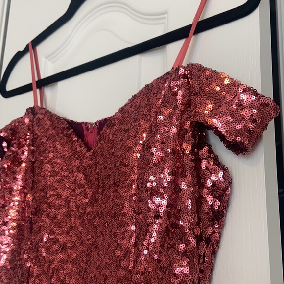 Ombré Sequins Mini Dress - Picture 3 of 6